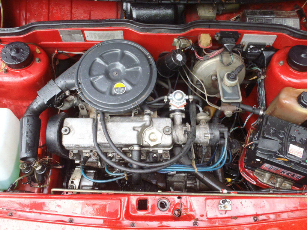 VAZ-2108 (Lada Sputnik) - Mühərrik